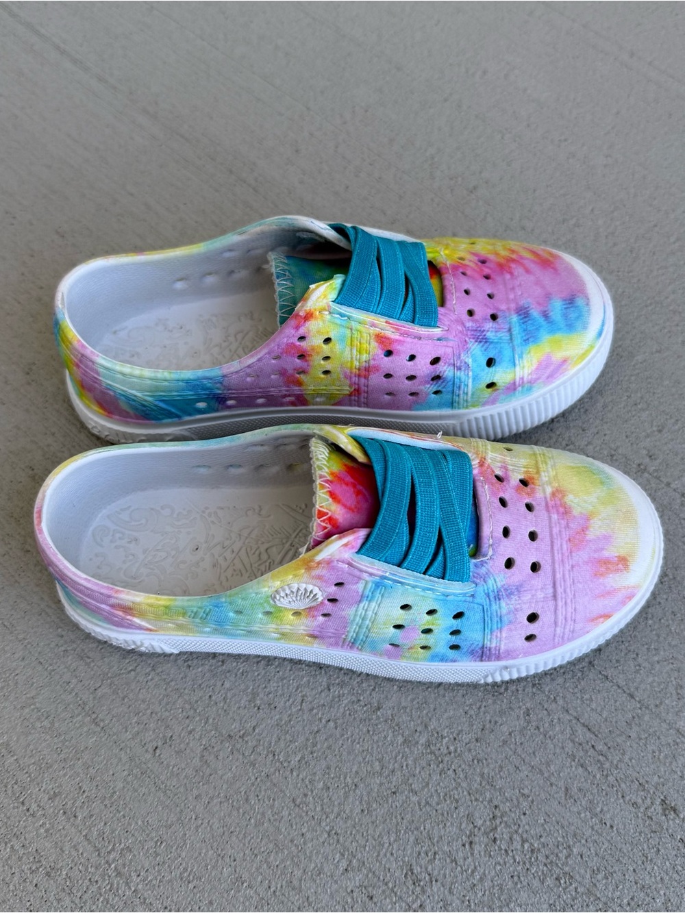 Blowfish Malibu Kids Tie-Dye Slip-On Shoes with Teal Elastic Water Play Washable